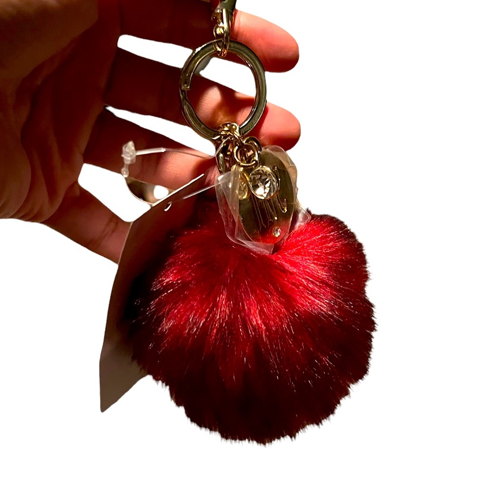 I.N.C fox fur dyed piece pom key chain